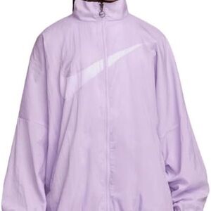 Nike Sportswear Essential Women's Woven Oversized Jacket